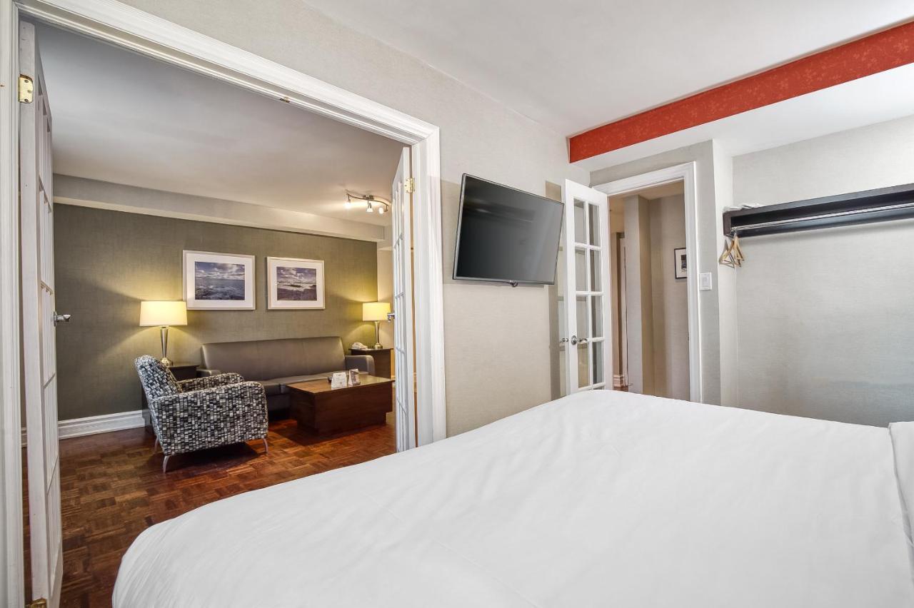 Town Inn Suites Hotel Toronto Bagian luar foto