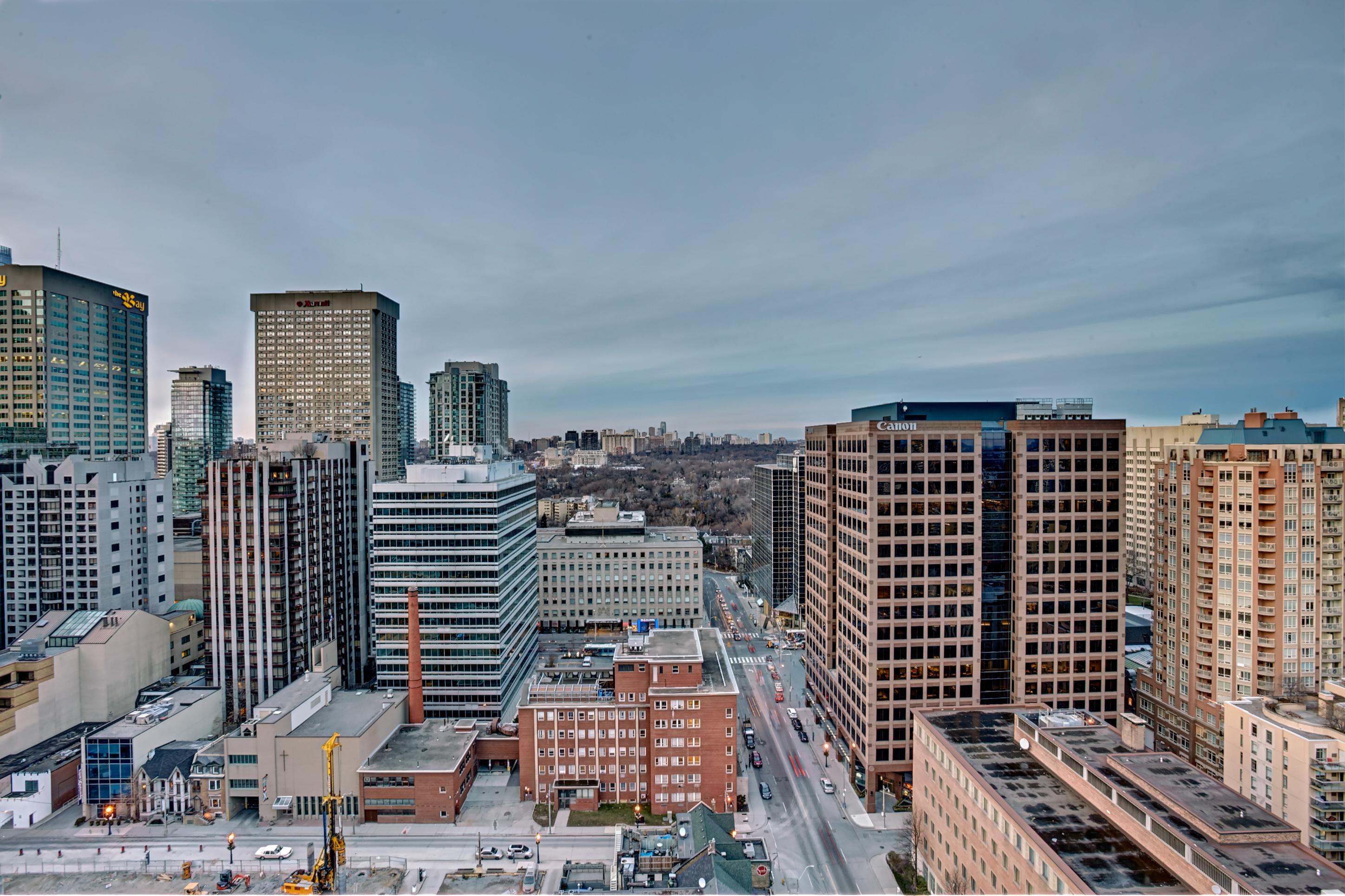 Town Inn Suites Hotel Toronto Bagian luar foto