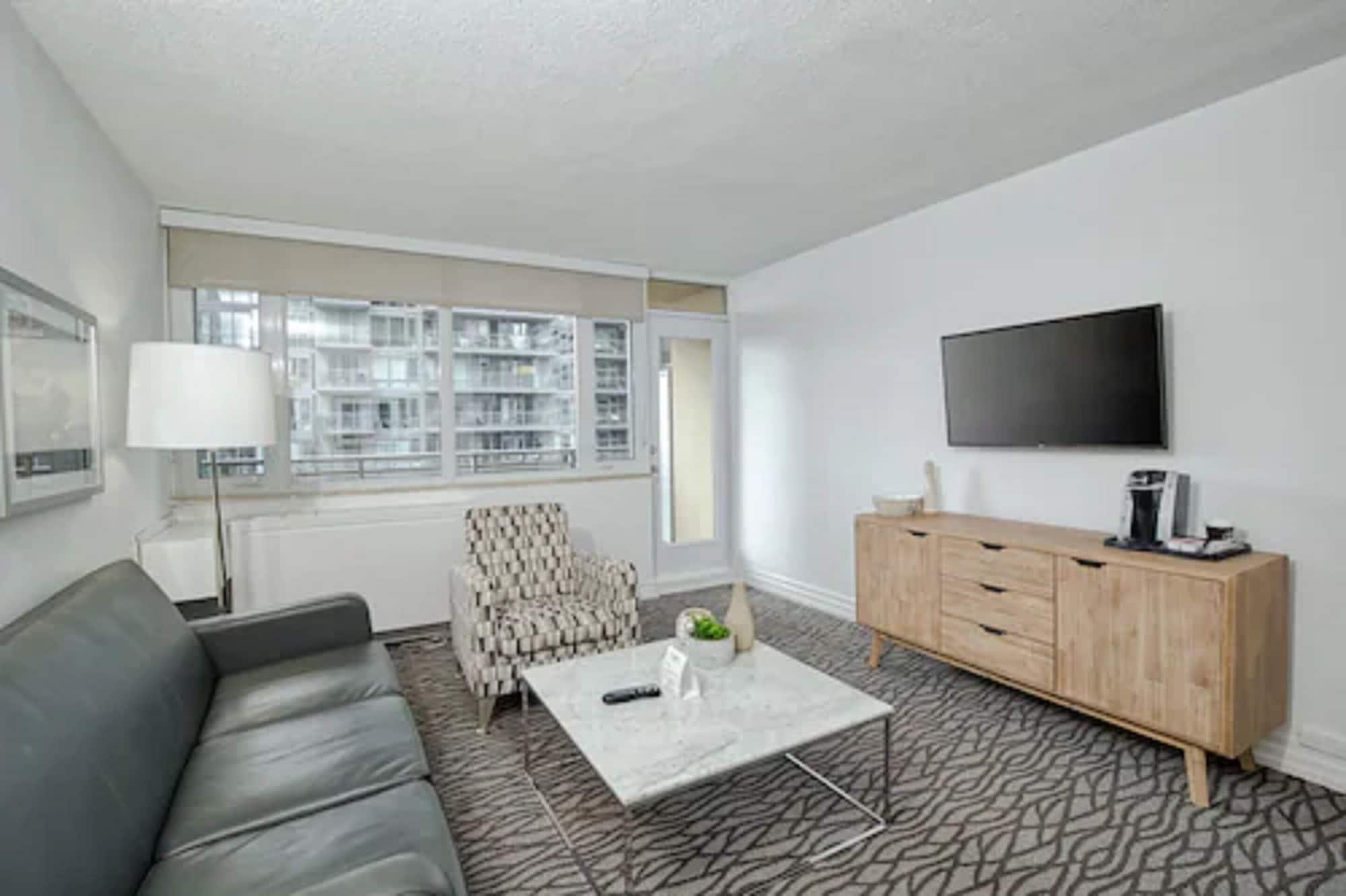 Town Inn Suites Hotel Toronto Bagian luar foto